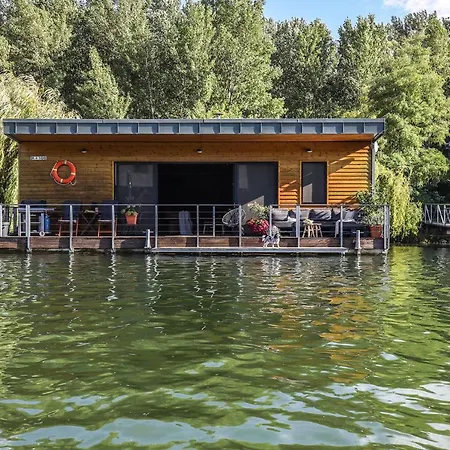 Hausbot U Rybara A Kacky * Pressburg