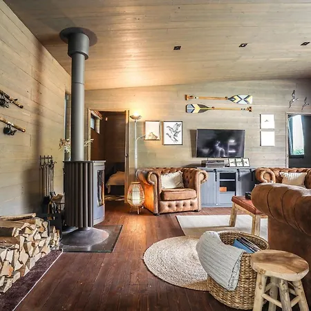 Hausbót U Rybára A Kačky Casa vacanze Bratislava