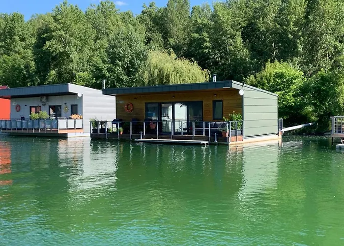 Nyaraló Hausbót U Rybára A Kačky Pozsony