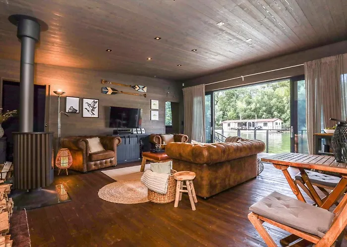 Ferienhaus Hausbot U Rybara A Kacky *