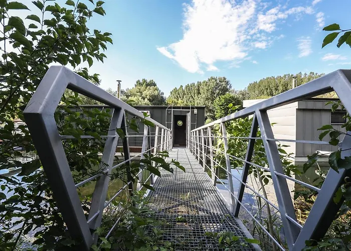 Hausbót U Rybára A Kačky Nyaraló Pozsony