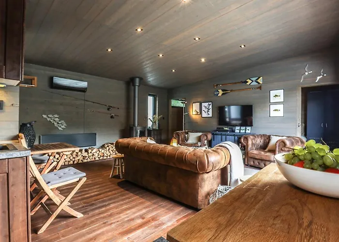 Hausbót U Rybára A Kačky Nyaraló *