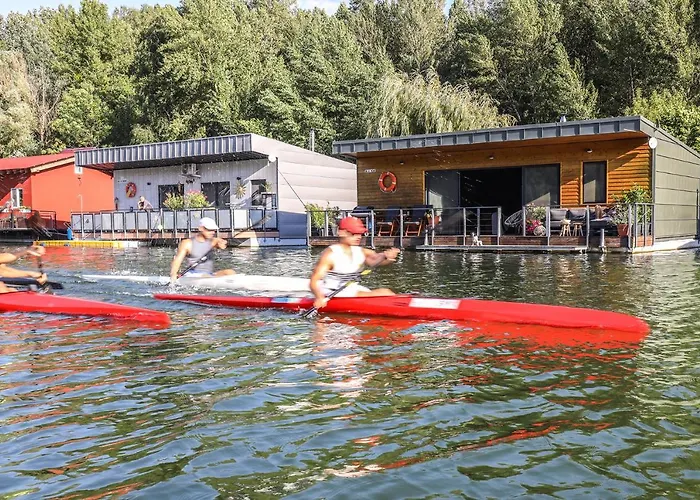 Nyaraló Hausbót U Rybára A Kačky Pozsony